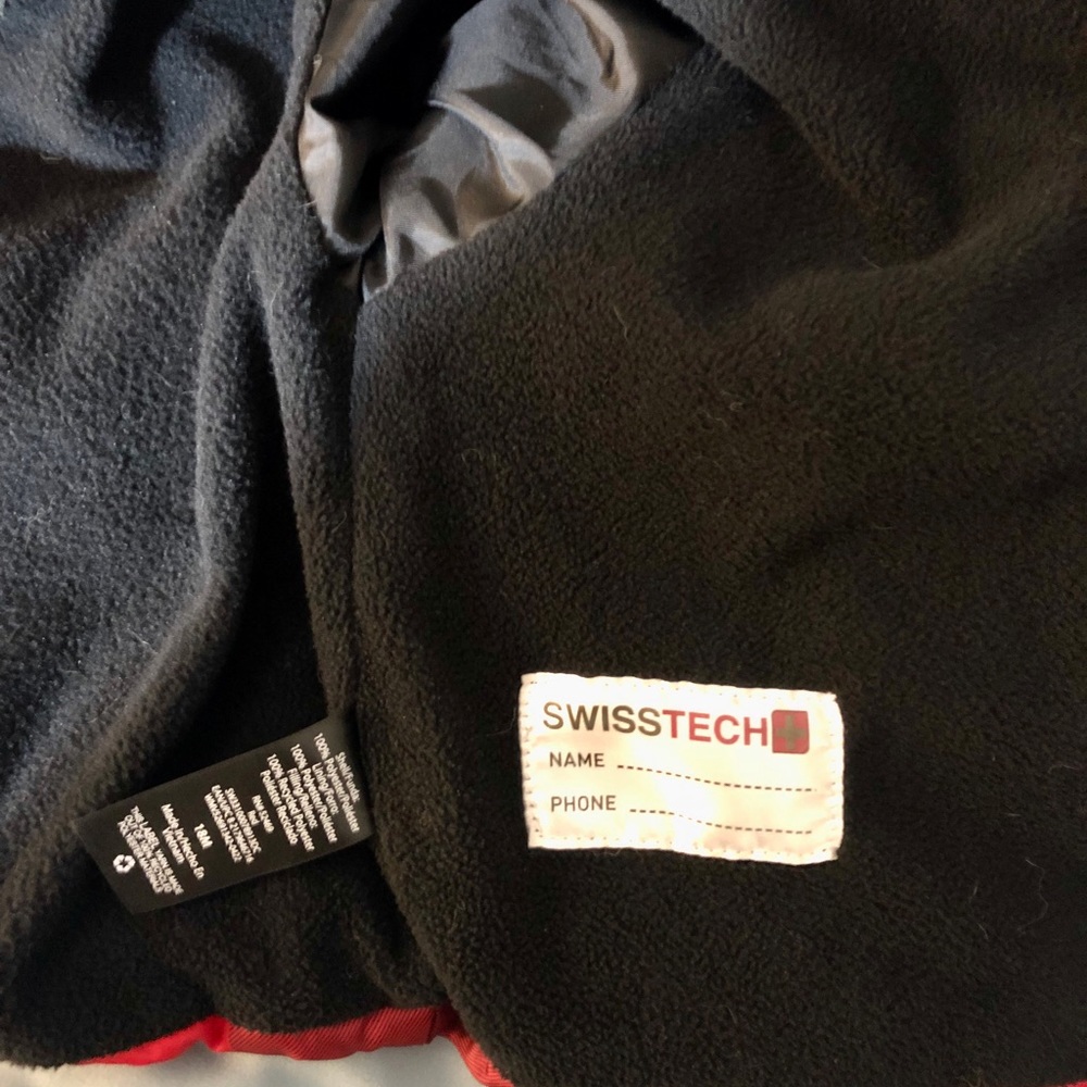 Swiss Tech Jacket - Picture 14 of 15